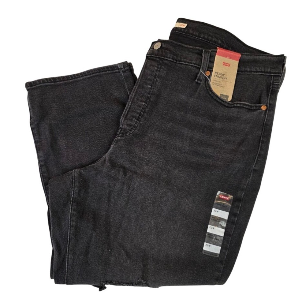 Levis Womens 22W Wedgie Straight Jeans Black Distressed High Rise A09770007 NWT